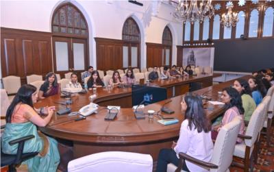 Journalism & Media Convergence students visited the BMC office