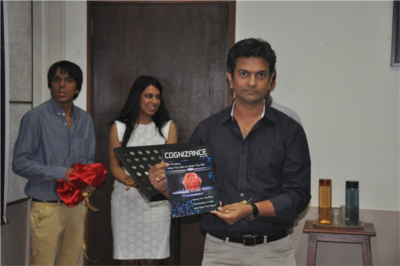 Journalism students launch print publications and the second issue of XIC Buzz